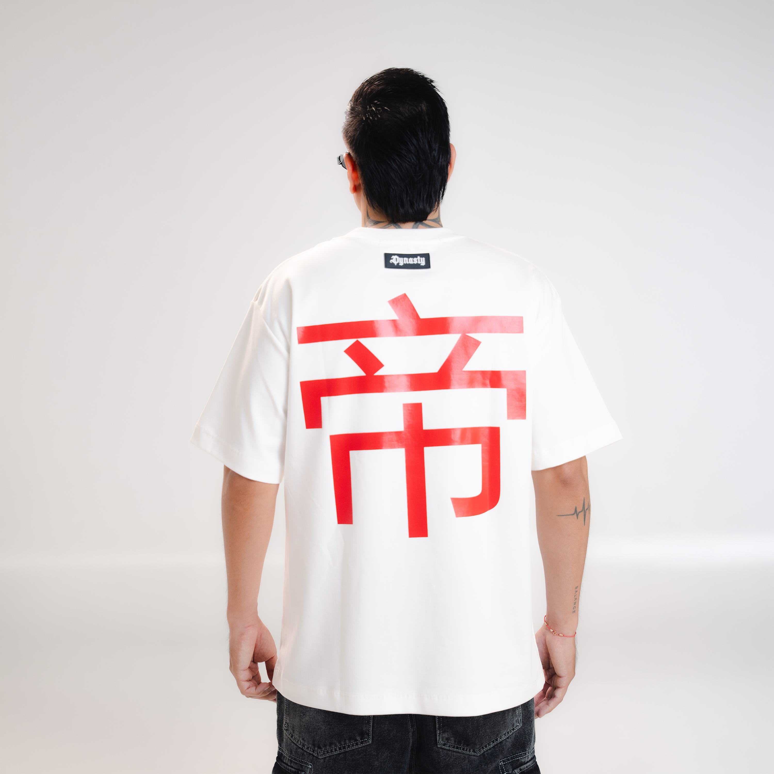 01' DYNASTY ORIGINS FOUNDATION TEE